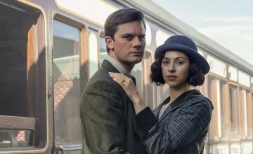 Смотреть Чужестранка: Кровь от крови моей 10 серия