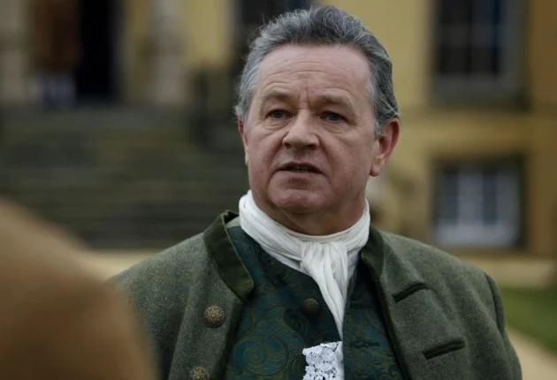 Промо-кадр из 4 серии 1 сезона сериала Чужестранка: Кровь от крови моей 2025г