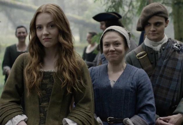 Промо-кадр из 9 серии 1 сезона сериала Чужестранка: Кровь от крови моей 2025г