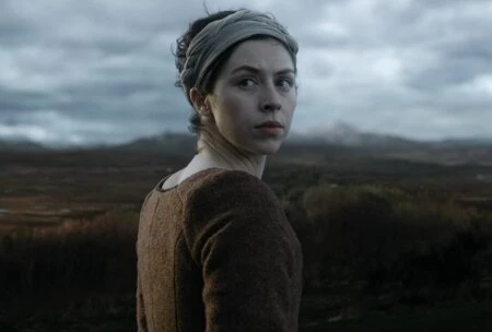 Кадр из сериала Чужестранка: Кровь от крови моей 2025г